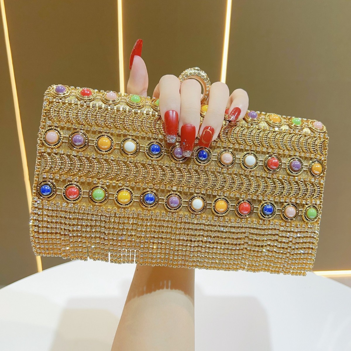 Luxury Bags Europe - กระเป๋าคลัทช์หรูหราประดับเพชร พู่ห้อยสีทองเงิน สำหรับผู้หญิง สไตล์ยุโรปอเมริกา กระเป๋าถือสำหรับงานพรอม งานปาร์ตี้