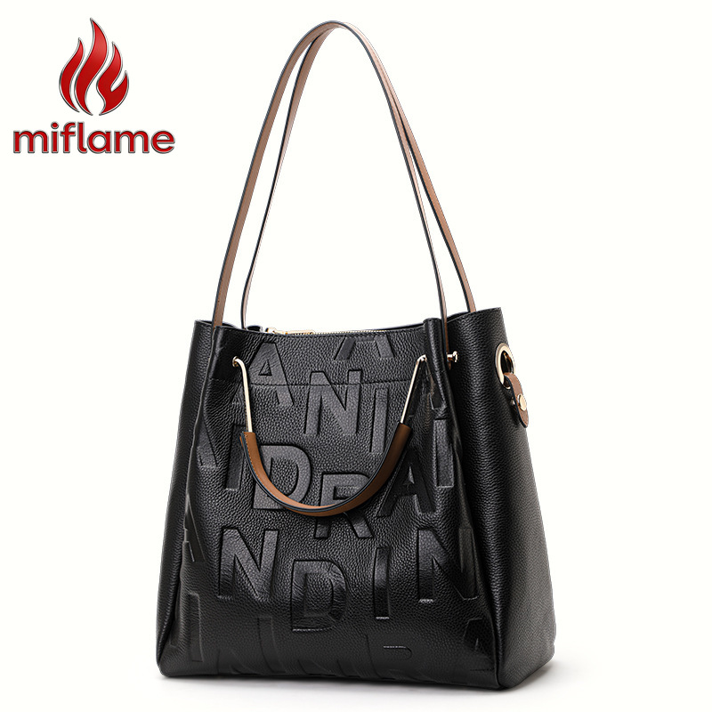 Luxury Bags Quiet - กระเป๋าสะพายไหล่ผู้หญิง หนังแท้ ดีไซน์เรียบหรู ทรงถัง มีหูหิ้วแบบแข็งแรง สายสะพายถอดได้
