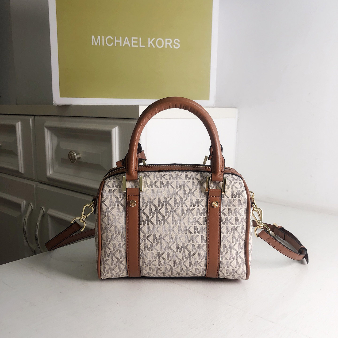 ใหม่ไมเคิล คอร์กระเป๋าถือดีไซน - Luxury Bags For Women บทวิจารณ์และราคา