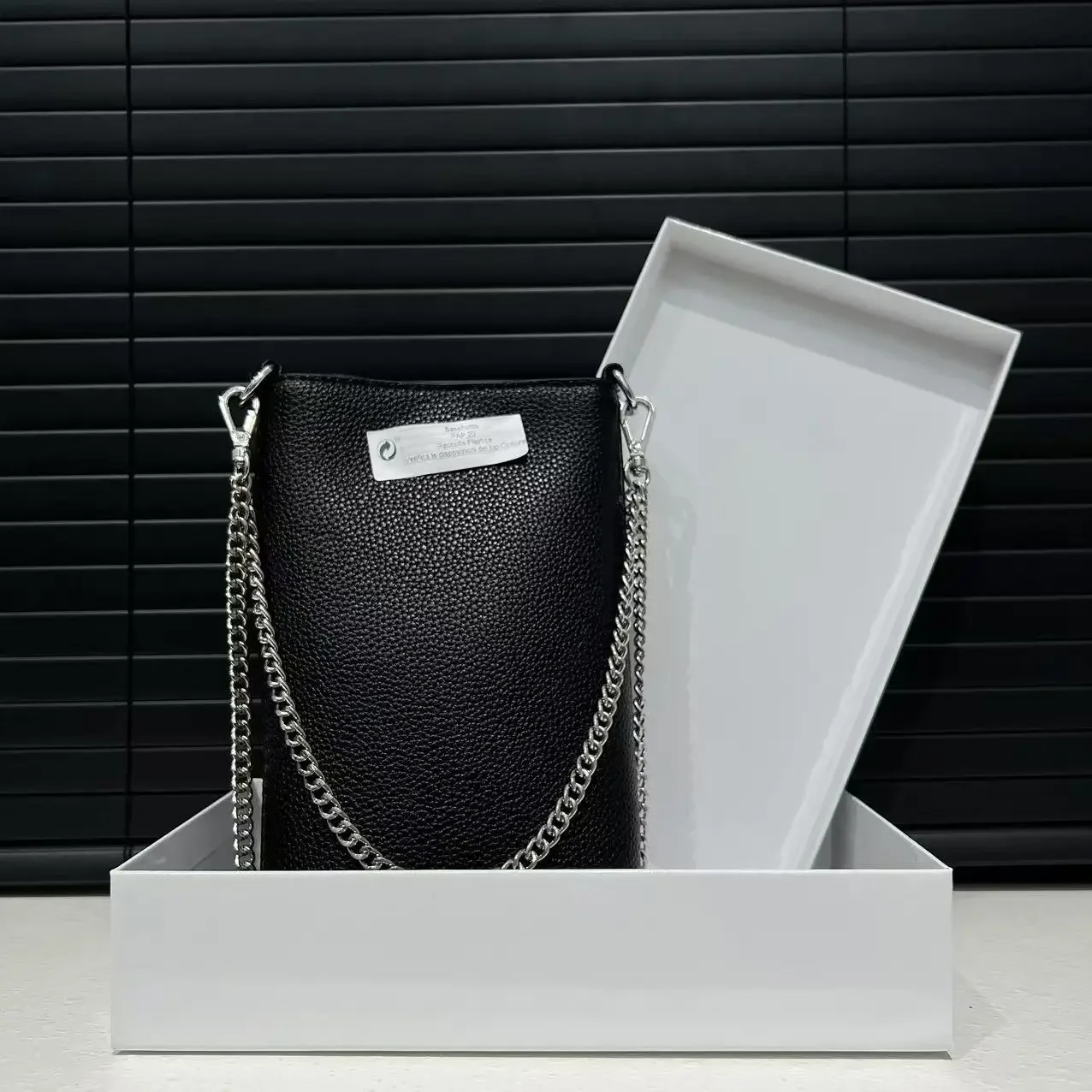 กระเป๋าสะพายไหล่ดีไซน์หรูหราทั - Luxury Bags Youtube บทวิจารณ์และราคา
