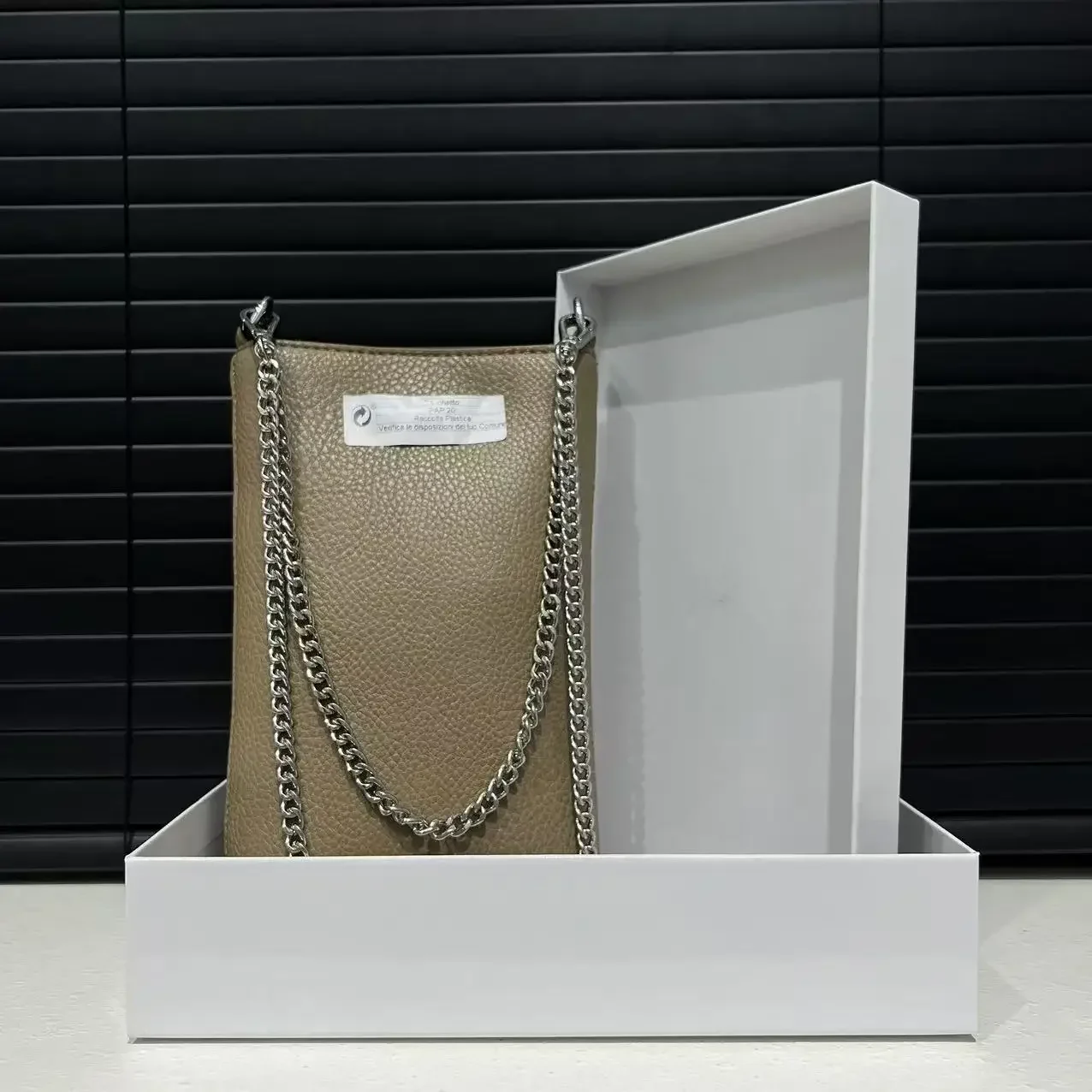 กระเป๋าสะพายไหล่ดีไซน์หรูหราทั - Luxury Bags Youtube บทวิจารณ์และราคา