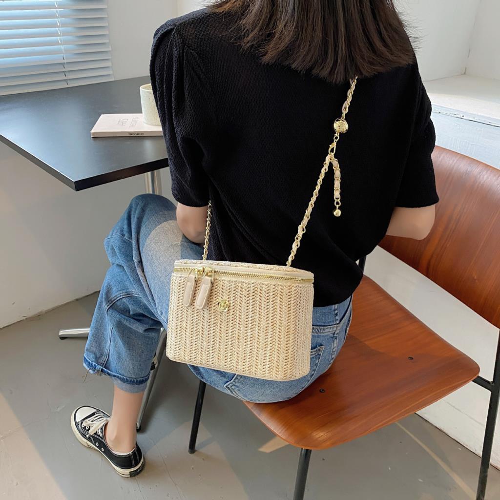 กระเป๋าสะพายข้างทรงถังสานขนาดเ - Luxury Beach Bags Ysl บทวิจารณ์และราคา