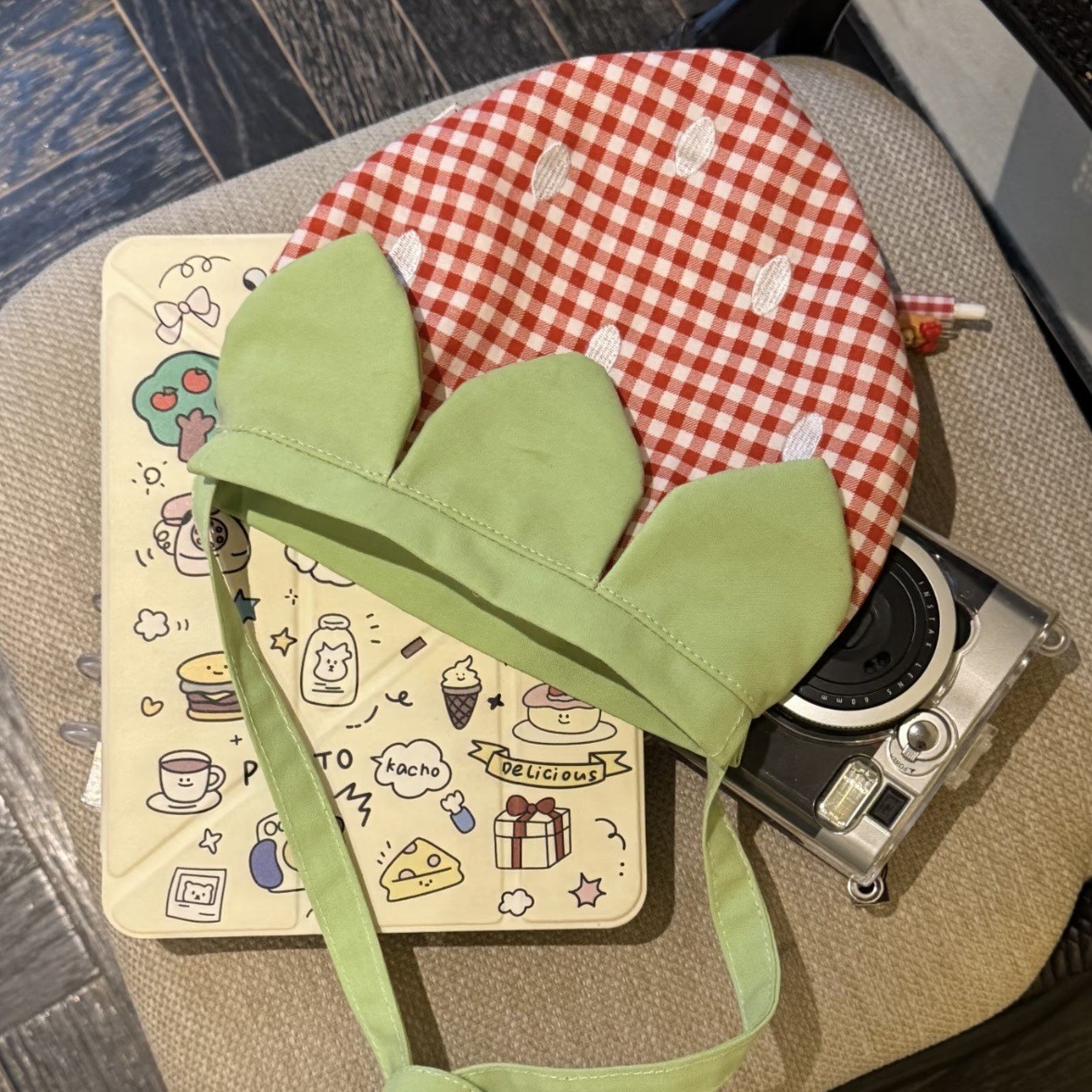 กระเป๋าสะพายไหล่ผู้หญิงสไตล์ญี - Luxury Japanese Bags Brands บทวิจารณ์และราคา