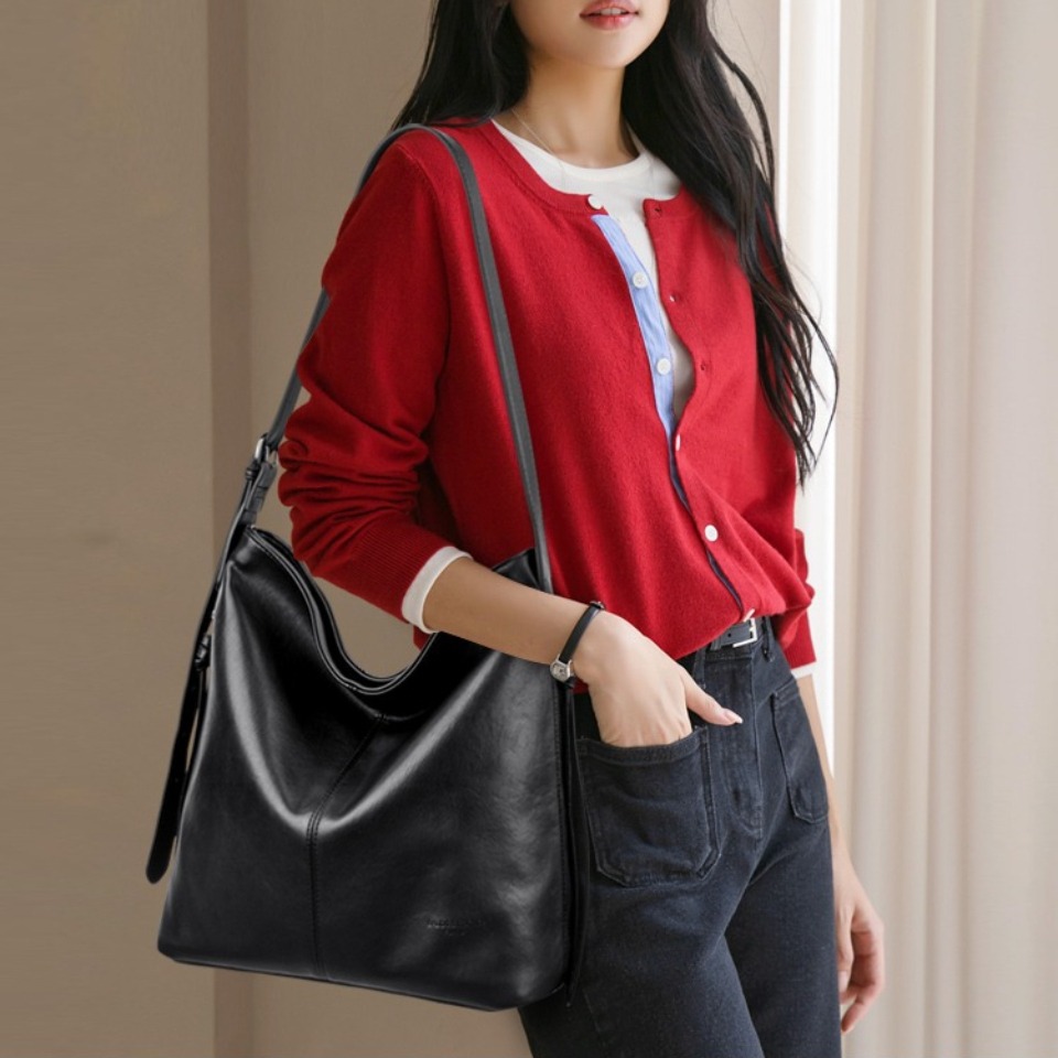 กระเป๋าโท้ทโฮโบรุ่นลิมิเต็ดอิด - Luxury Bags Limited Edition บทวิจารณ์และราคา